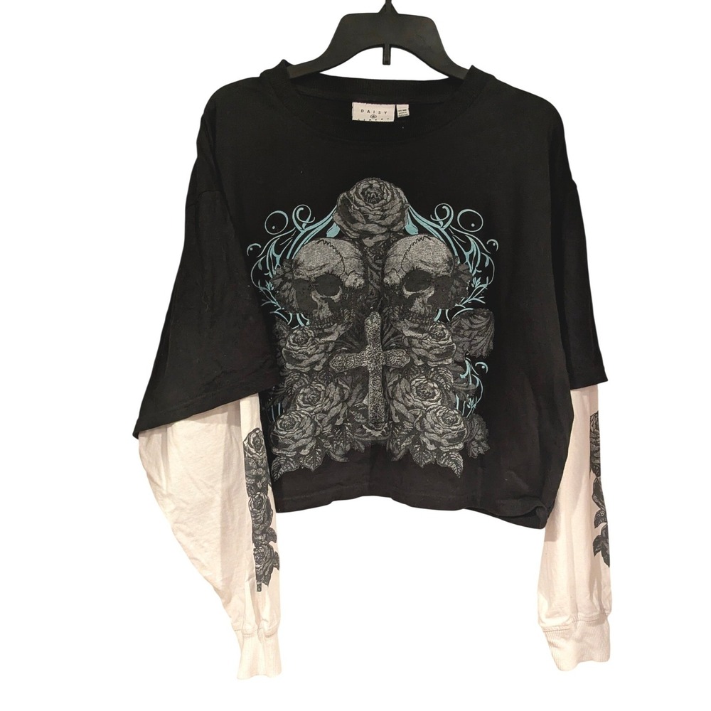 Daisy Street Women MD Black White Layered Graphic Tee‎ Skull Rose Cross Gothic